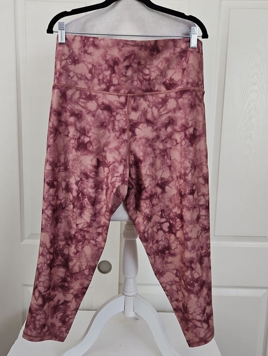 Athleta Pants - Athleta NWT 7/8 Leggings